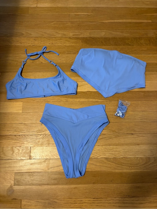 aerie Other - Aerie Bandeau and Voop Neck Bikini Set